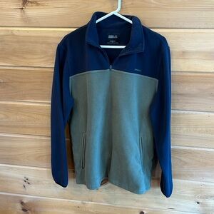 Like new fleece pullover 3/4 zip size M